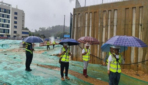 深圳协力路项目开展安全生产和雨季防汛“双检查”